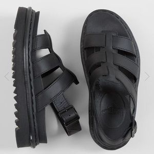 Doc Martens Yelena sandal